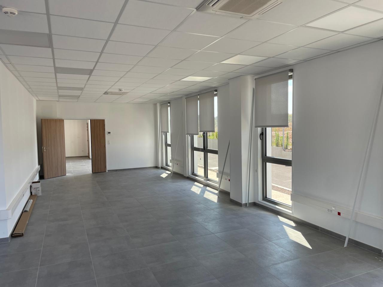 Entrepôt Ayguemorte-les-Graves 4943m² Location entrepôt Ayguemorte-les-Graves Gironde OLLOG2314778 28